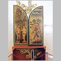 Foto Martin Geisler, Wikipedia, unverbrannter Teil des Cranach-Altars in der Sakristei.jpg